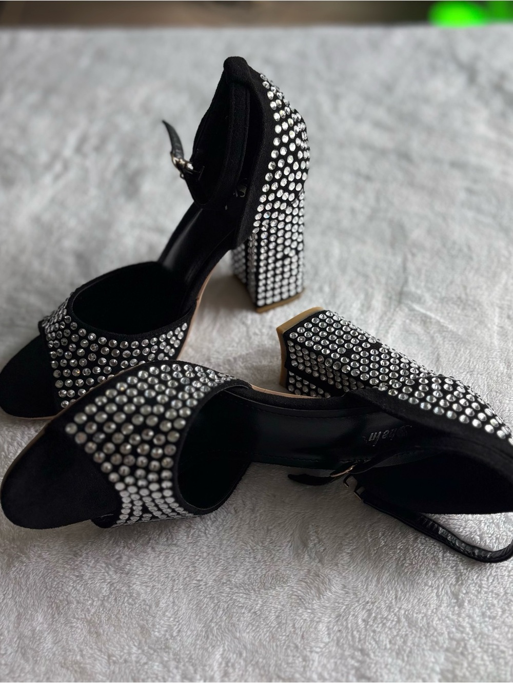 SHEIN Black Crystal-Embellished Block Heel Sandals